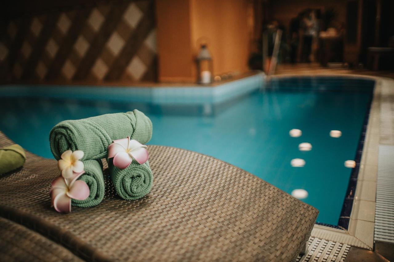 Hotel Ruze Český Krumlov Exteriör bild Spa