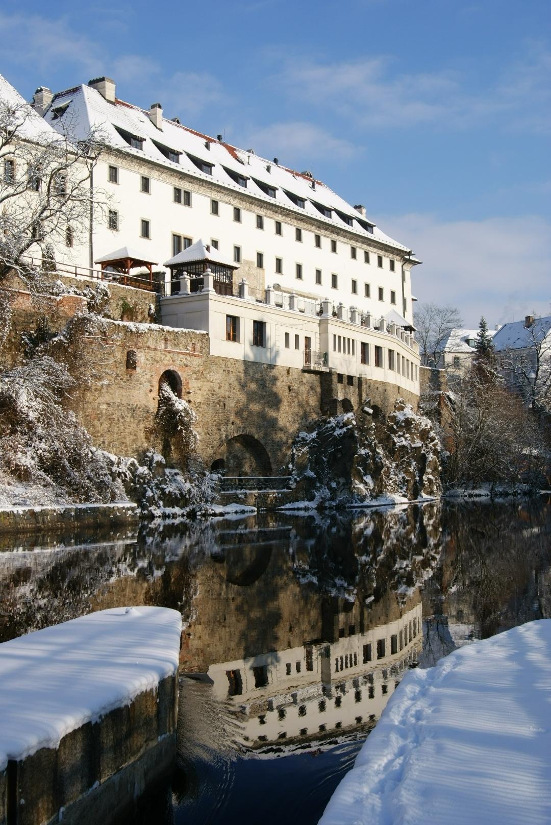 Hotel Ruze Český Krumlov Exteriör bild The castle of the Prince of Schwarzenberg