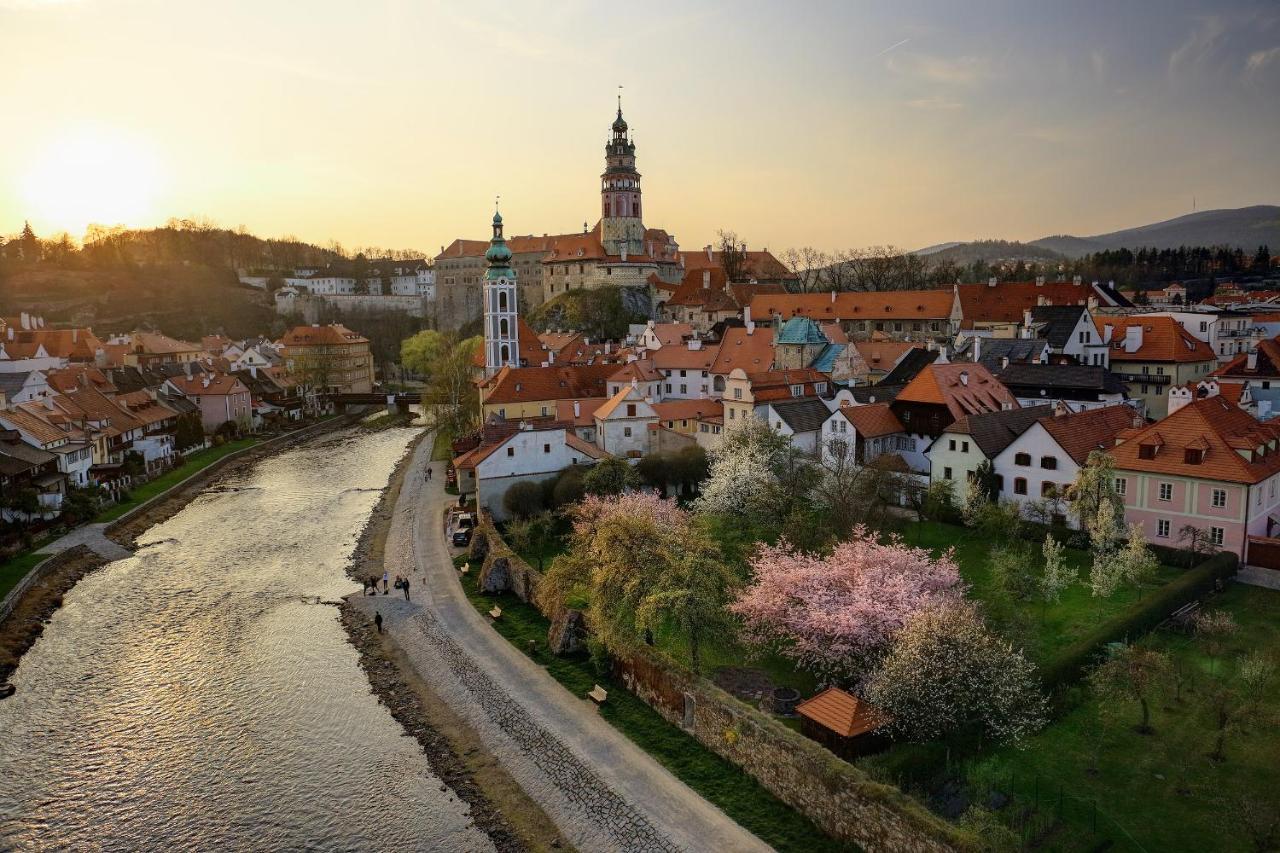 Hotel Ruze Český Krumlov Exteriör bild The Old Town of Český Krumlov